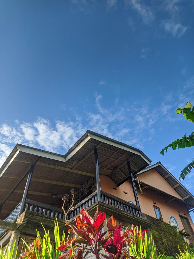 Tetebatu Mountain View Homestay ภายนอก รูปภาพ